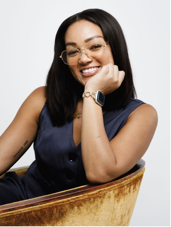 Lena Yelen Frechen Portrait